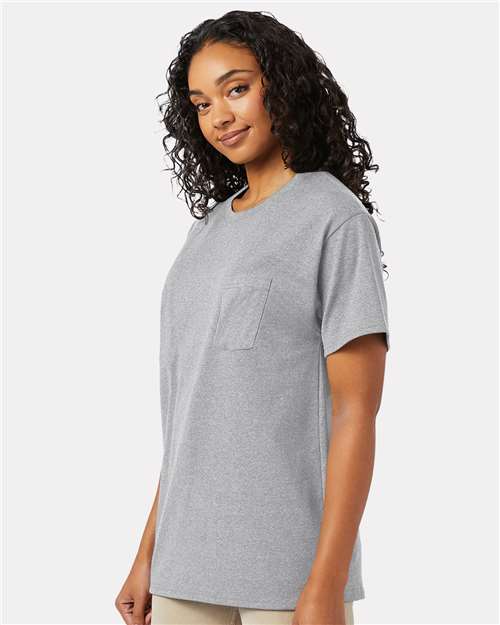 Hanes 5290P Unisex Essential-T Pocket T-Shirt in Light Steel