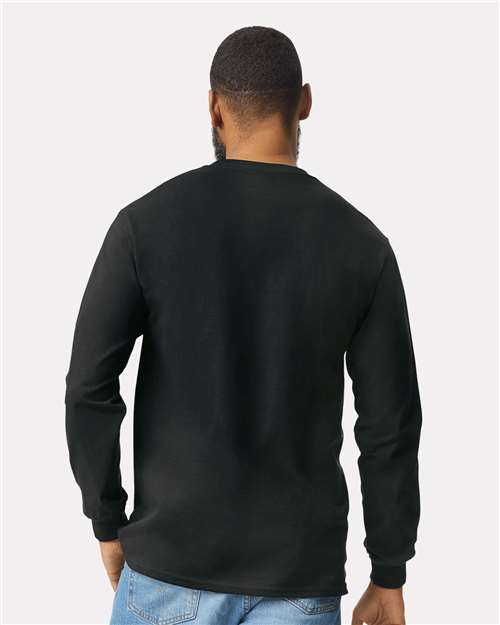 Gildan 2410 — Unisex Ultra Cotton® Long Sleeve Pocket T-Shirt in Black