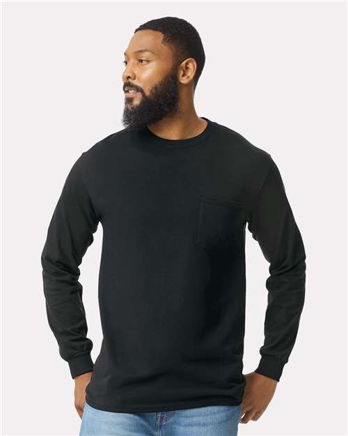 Gildan 2410 — Unisex Ultra Cotton® Long Sleeve Pocket T-Shirt in Black