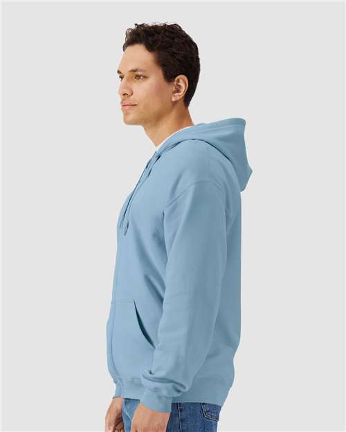 Gildan SF600 Unisex Softstyle Midweight Full-Zip Hooded Sweatshirt in Stone Blue